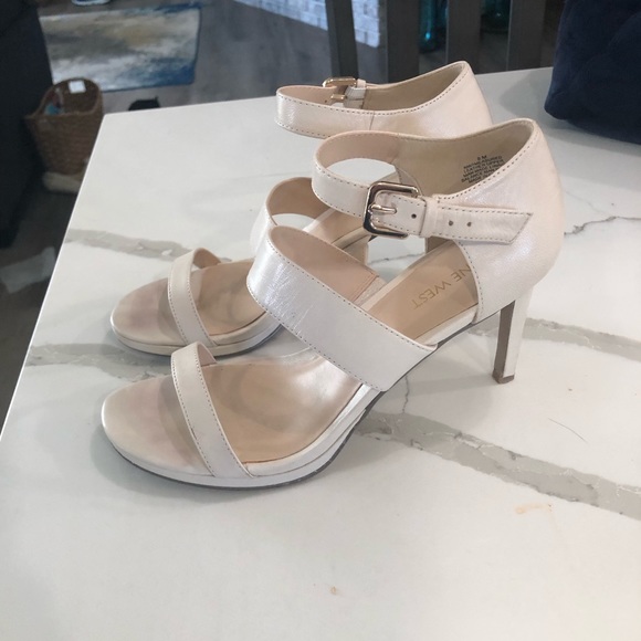 Nine West Heels - Picture 4 of 7